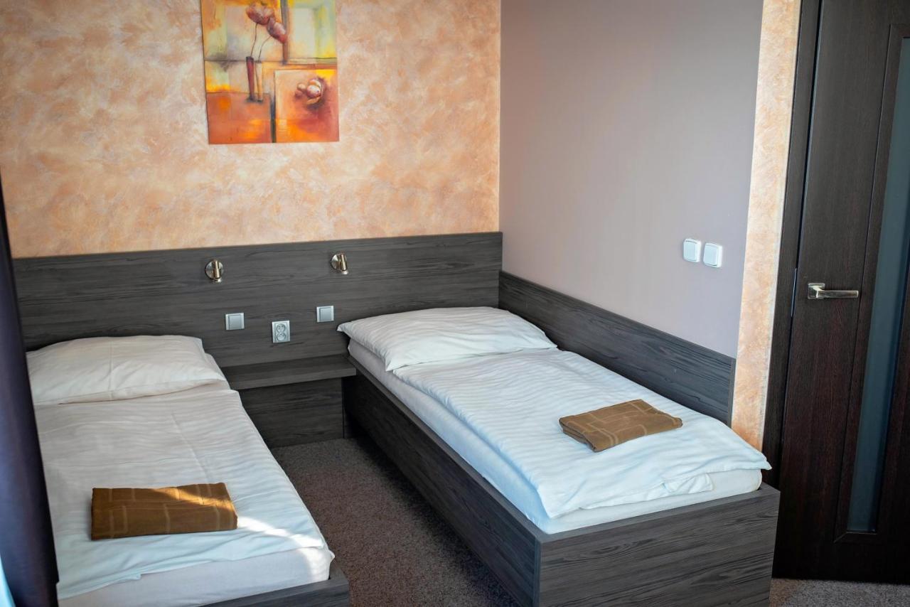 Hotel Almond Teplice Exterior foto