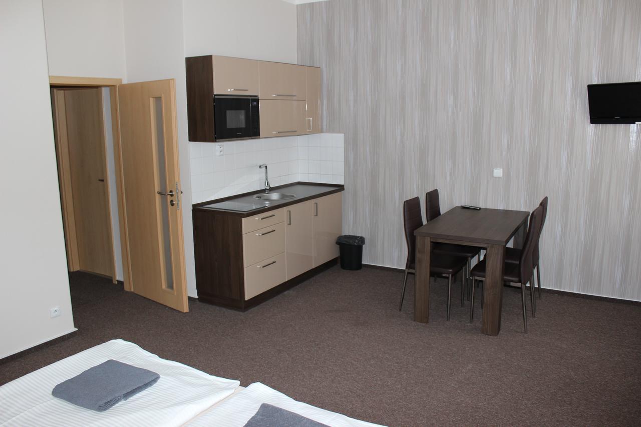Hotel Almond Teplice Exterior foto
